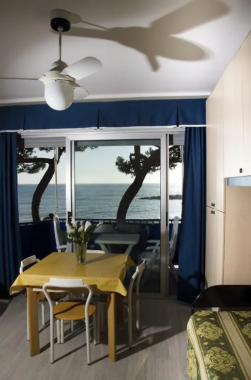 Residence Costa Templada Ventimiglia Italy