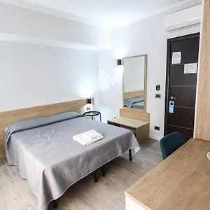 Seven Kings Relais Italien